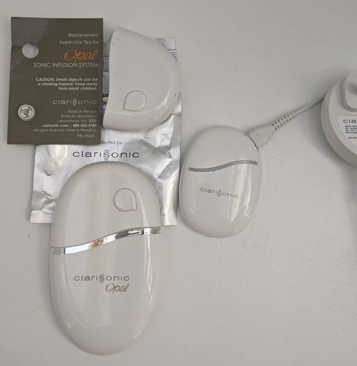 Clarisonic Opal Sonic Skin Infusion System with anti-aging Sea Serum
