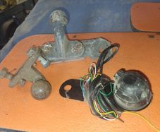 Tow balls for towbar