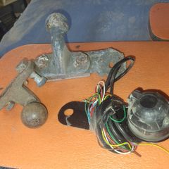 Tow balls for towbar