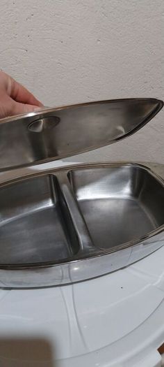 serving dishes