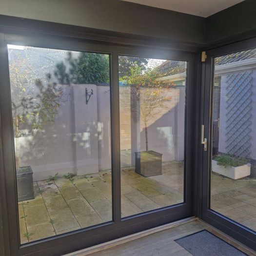 aluclad window