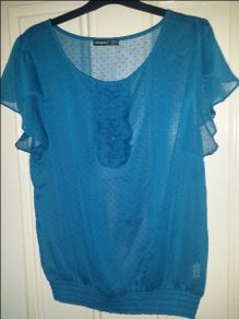 Lovely top from Atmosphere size UK18/20 EUR46/48 Postage included