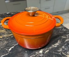 2L Cast Iron Dutch Oven With Lid