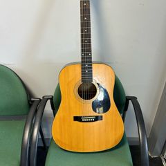 Tanglewood TW28 guitar