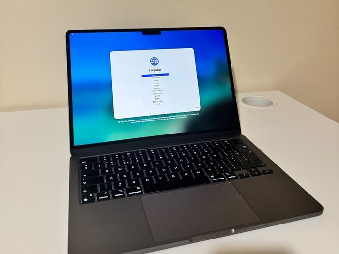 Macbook Air M2 2024 | 16gb | Like New