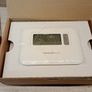 Honeywell T3R Wireless Digital Programmable Thermostat + Boiler Hub Image 3