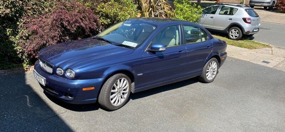 Jaguar X-Type 2010
