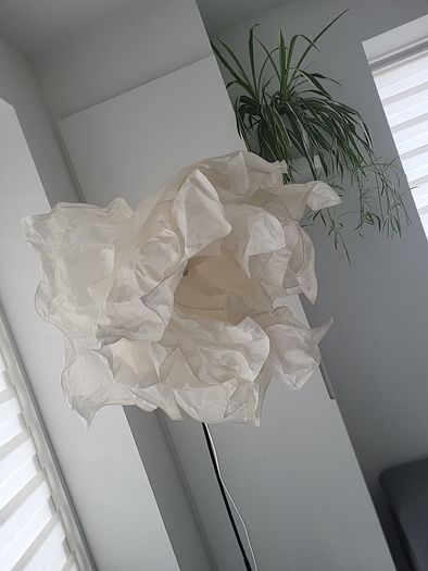 Floor lamp