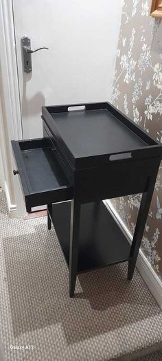 Broomer side table Rrp 800