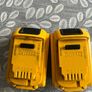 2 dewalt 5ah battery Image 5