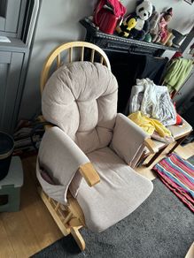 breast feeding chair