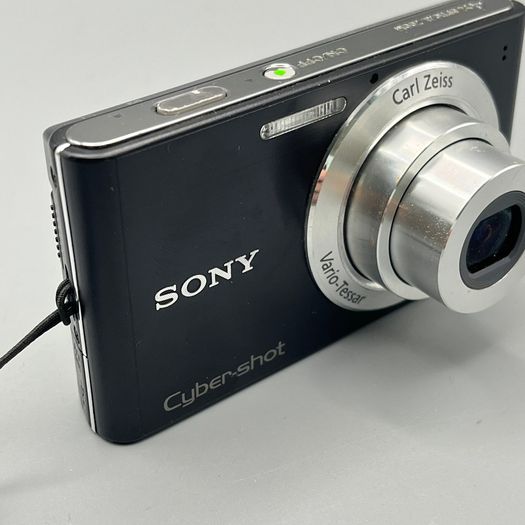 Sony Cyber-shot DSC-W320 14.1MP Digital Camera Black - Full Kit