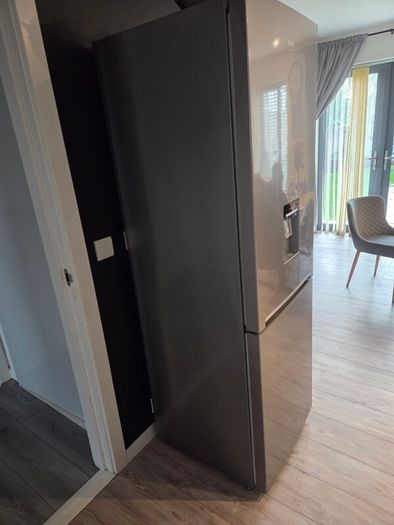 fridge