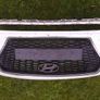 Genuine Hyundai i30 Front Bumper & Grill Image 9