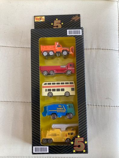 Maisto Year 1995 5 stars collection