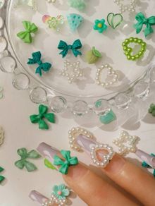 100pcs Green Nail Art Mix