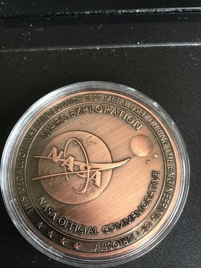 Large NASA commemorative coin for the NASA Curiosity Rover Landing on MARS