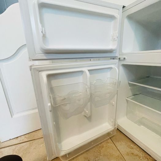 Mini Fridge Freezer
