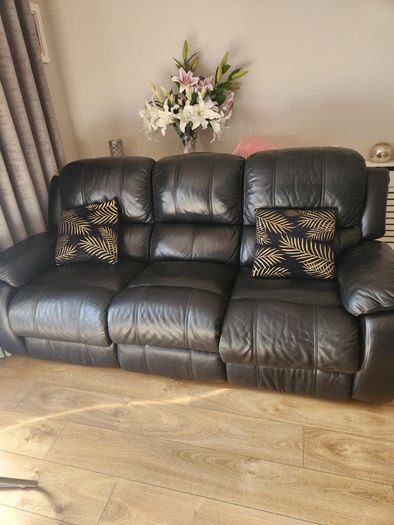 3 + 2 seater Sofa