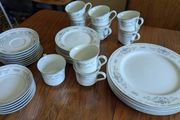 Diane Porcelain China Dinner Set (Japan)