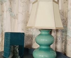 Ceramic table lamp with shade