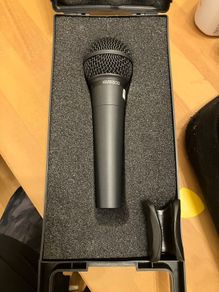 Behringer XM8500 Microphone