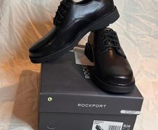 Man Shoes - NEW -Rockport