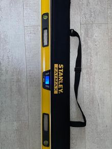 spirit level