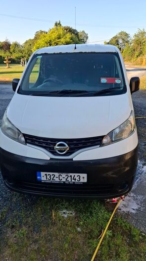 2013 nissan nv200