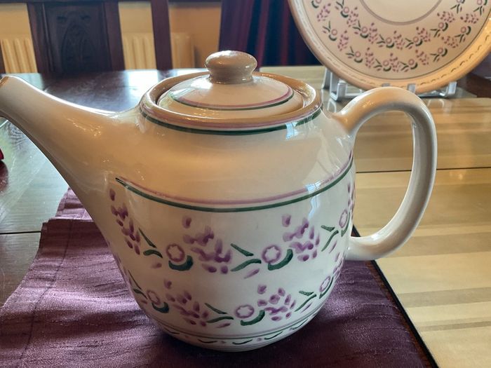 Nicholas Mosse lavender collection from Washington creek . Mugs, jugs , tea pot and platter .pricing the mug for  this ad