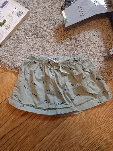 Zara girl skirt