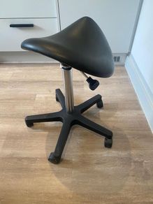 Saddle Stool