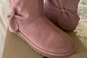 Genuine UGG Classic Mini Twist Boots