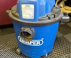 Draper wet and dry hoover