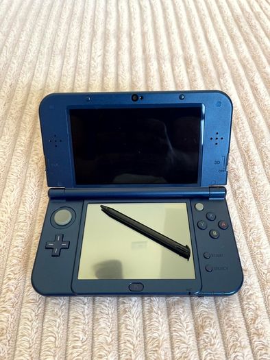 Boxed New Nintendo 3DS XL Metallic Blue