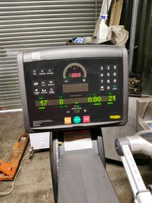 Technogym excite top upper body machine