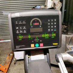 Technogym excite top upper body machine