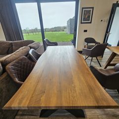 Dining Table and 6 Chairs