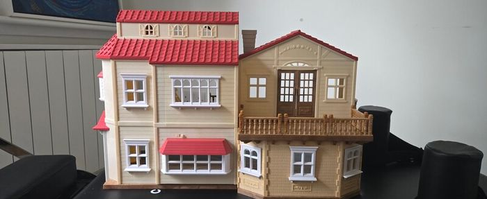 sylvanian family red roof country home gift set