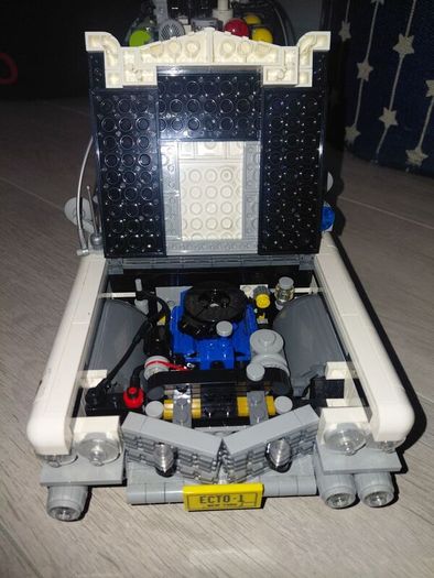 lego ecto-1