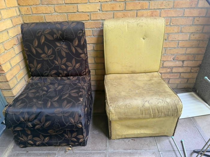 Armless Chairs