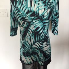 Gerard Ladies Green & Black blouse top 3/4 sleeve size 12 includes postage