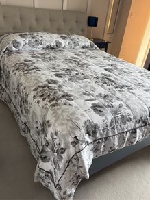 Dorma king size bed spread