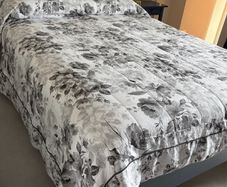 Dorma king size bed spread