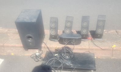 Speaker System and CD Player