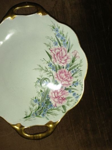 Porcelain plate by Ann Hutchison