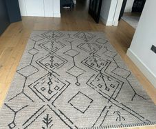 Kukoon Rug - Medini style 200 x 290