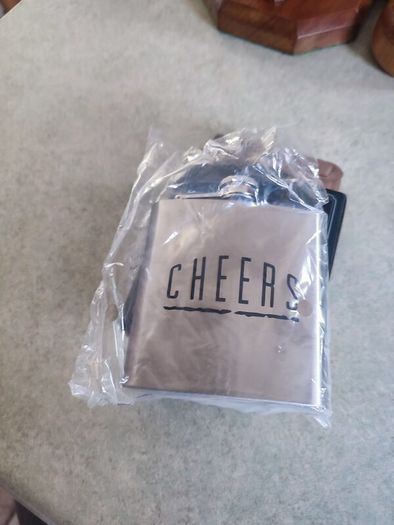 Scott & Lawson Comin's Cr Hip Flask New In Box.