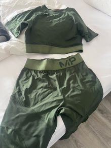 My protein gym set
