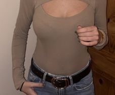 Long-sleeved bodysuit